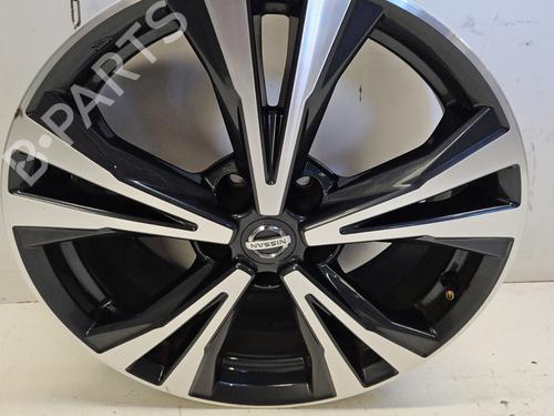 Fælk NISSAN QASHQAI II (J11, J11_) 1.6 DIG-T (163 hp) 32062107