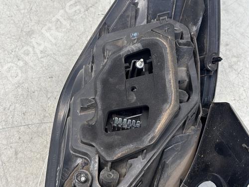 Used Right taillight Right taillight 29363396 29363396