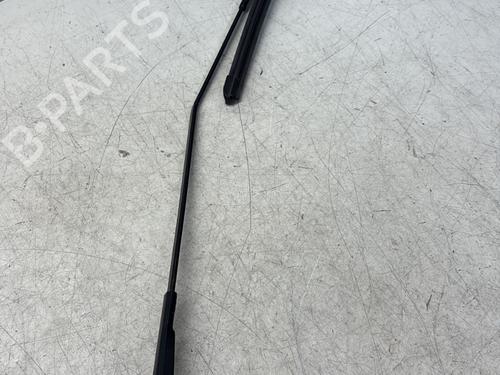 Front windshield wiper arm PEUGEOT 2008 I (CU_) 1.2 VTi | BP29364501C143 