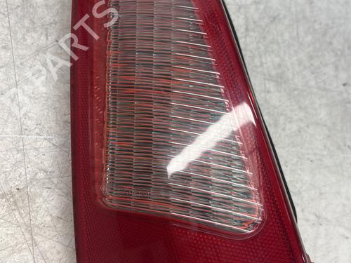Højre baglygte bagklap ALFA ROMEO 147 (937_) 1.6 16V T.SPARK (937.AXA1A, 937.AXB1A, 937.BXB1A) (120 hp) 29362173