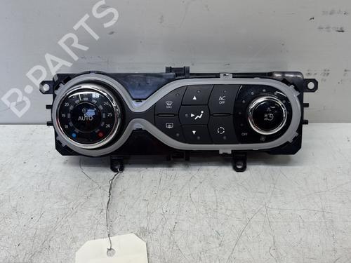 Used Climate control RENAULT ZOE (BFM_) ZOE (88 hp) 29368250