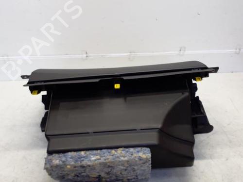 Handskerum RENAULT MEGANE IV Hatchback (B9A/M/N_) 1.5 dCi 110 (B9A3) (110 hp) 29367543