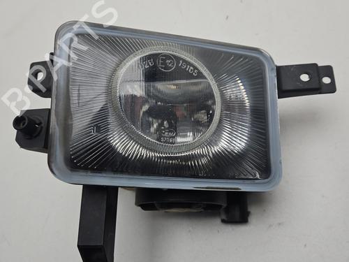 Feu de brouillard avant gauche OPEL CORSA C (X01) 1.4 (F08, F68) (90 hp) 31957443