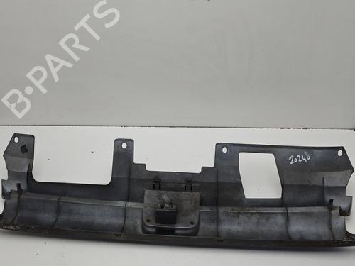 Used Grille Grille PEUGEOT 306 Hatchback (7A, 7C, N3, N5) 1.9 D (68 hp) 30847461 30847461