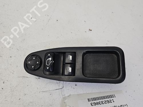 Used Left front window switch Left front window switch PEUGEOT EXPERT Van (VF3A_, VF3U_, VF3X_) 2.0 HDi 130 (128 hp) 35940592 35940592