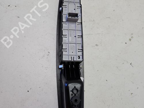 Used Switch Switch RENAULT SCÉNIC III (JZ0/1_) 1.5 dCi (110 hp) 33837139 33837139
