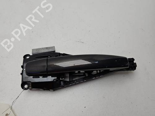 Używane Klamka zewnętrzna drzwi przednich prawych OPEL CORSA E (X15) 1.4 (08, 68) (90 hp) 30562927