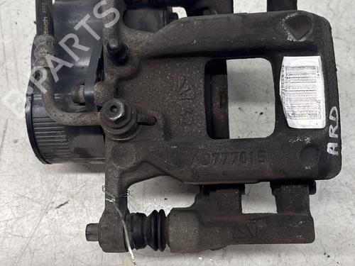 Used Right rear brake caliper PEUGEOT 5008 II (MC_, MJ_, MR_, M4_) 1.5 BlueHDi 130 (MCYHZJ, MCYHZR, MCYHZX) (131 hp) 29363836