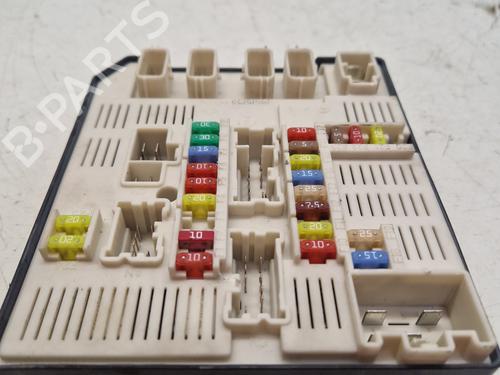 Fuse box RENAULT MEGANE III Hatchback (BZ0/1_, B3_) 1.5 dCi (BZ09, BZ0D, BZ1W, BZ29, BZ14) | BP29366201E1 