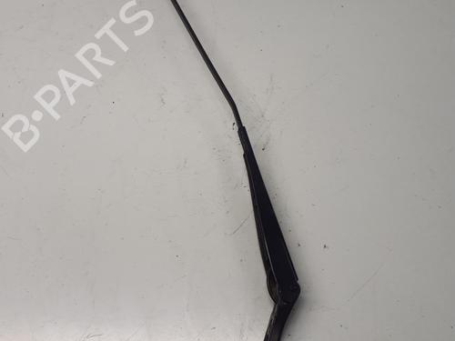 Used Front windshield wiper arm Front windshield wiper arm 29366626 29366626