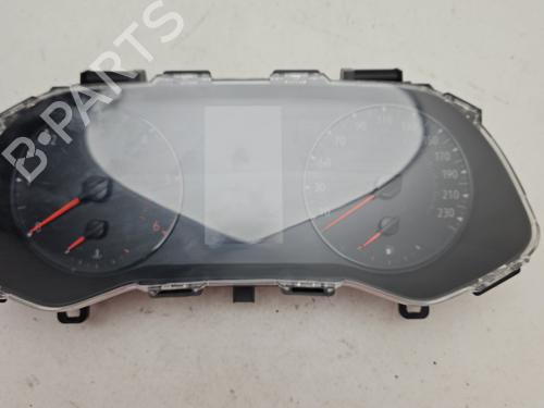 Used Instrument cluster RENAULT KANGOO III Box Body/MPV 1.5 Blue dCi 115 (FJAC) (116 hp) 31610637