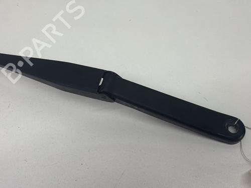 Used Front windshield wiper arm Front windshield wiper arm 31957185 31957185