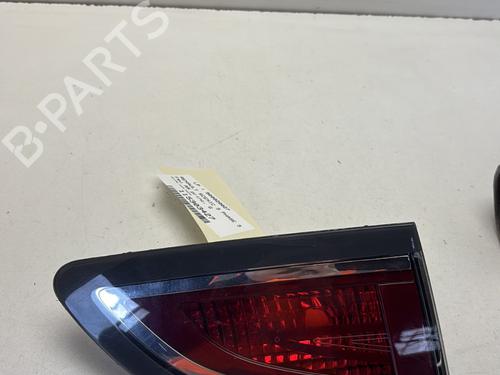 Używane Lampa tylna klapy bagażnika lewa RENAULT SCÉNIC III (JZ0/1_) 1.5 dCi (JZ02, JZ0R) (95 hp) 30307053