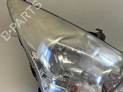 Right headlight PEUGEOT 5008 (0U_, 0E_) 1.6 HDi | BP29365221C29 