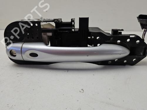 front-left-exterior-door-handle-renault-grand-scenic-iii-jz01_-2009-2010-2011-2012-2013-2014-2015-2016-31313059 main image