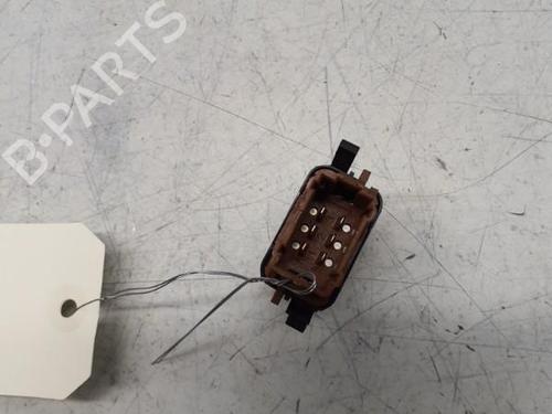 Right front window switch RENAULT TRAFIC II Van (FL) 1.9 dCi 80 (FL0B) | BP29369288I26 