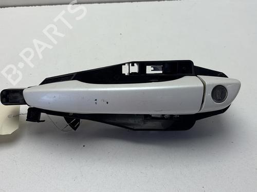 Used Front left exterior door handle PEUGEOT 308 SW II (LC_, LJ_, LR_, LX_, L4_) 1.6 BlueHDi 120 (120 hp) 29841201