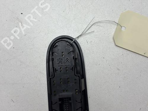 Left front window switch PEUGEOT 308 I (4A_, 4C_) 1.6 HDi | BP30132305I27 