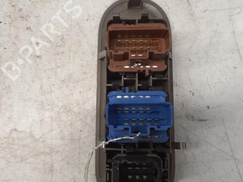 Left front window switch RENAULT CLIO III (BR0/1, CR0/1) 1.5 dCi (BR17, CR17) | BP29368050I27 