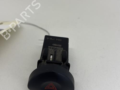 Used Warning switch Warning switch RENAULT CLIO II (BB_, CB_) 1.5 dCi (B/C2J) (68 hp) 31957165 31957165