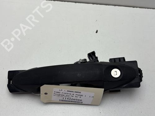 Używane Klamka zewnętrzna drzwi przednich lewych FORD FIESTA VI (CB1, CCN) 1.4 TDCi (70 hp) 29759237