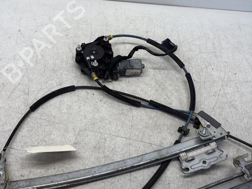 Rudehejsemekanisme Højre foran ALFA ROMEO GT (937_) 1.9 JTD (937CXN1B) (150 hp) 29363106