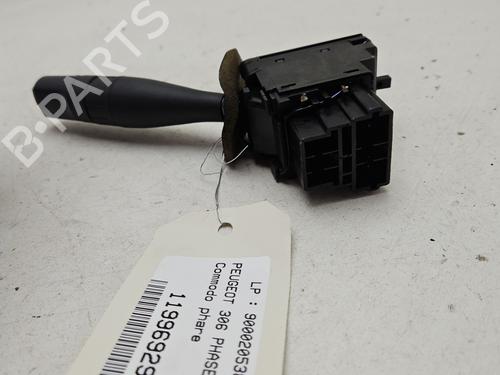Used Switch Switch PEUGEOT 306 Hatchback (7A, 7C, N3, N5) 1.4 (75 hp) 32272932 32272932