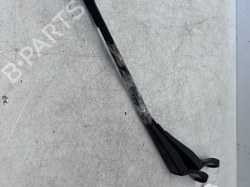 Used Front windshield wiper arm PEUGEOT 308 SW II (LC_, LJ_, LR_, LX_, L4_) 1.6 HDi / BlueHDi 115 (LCBHXM, LCBHXT) (115 hp) 29365844