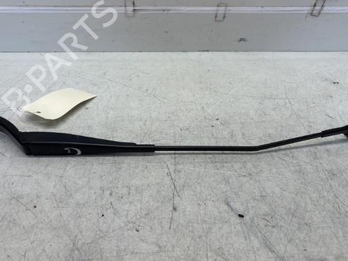 Used Front windshield wiper arm PEUGEOT PARTNER Box Body/MPV 1.6 BlueHDi 100 (100 hp) 29369750