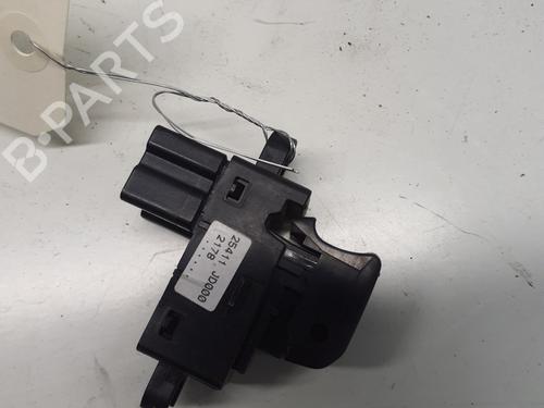 Right rear window switch NISSAN QASHQAI I (J10, NJ10) 1.5 dCi | BP29368892I28 
