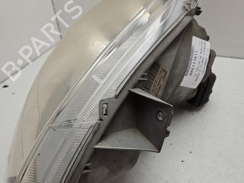 Right headlight RENAULT TRAFIC II Van (FL) 1.9 dCi 80 (FL0B) | BP31637468C29