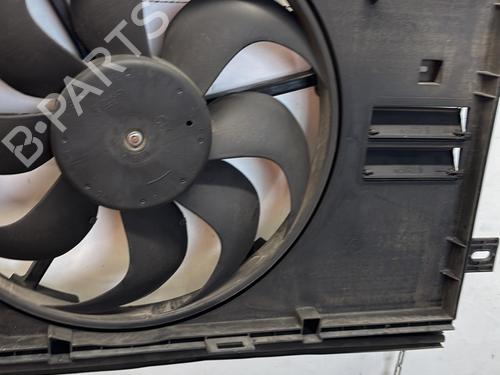 Used Radiator fan Radiator fan PEUGEOT 308 SW II (LC_, LJ_, LR_, LX_, L4_) 1.6 BlueHDi 120 (120 hp) 29706844 29706844