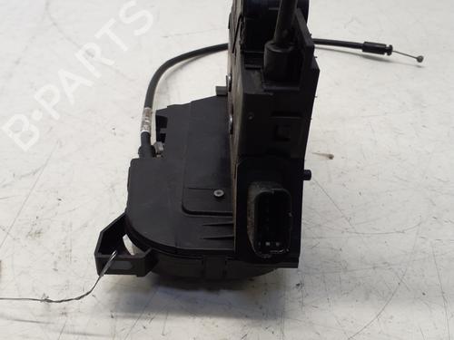 hjre-bagtil-las-renault-captur-i-j5_-h5_-2013-29366090 main image