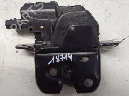 Used Tailgate lock RENAULT CAPTUR I (J5_, H5_) 0.9 TCe 90 (90 hp) 29366087