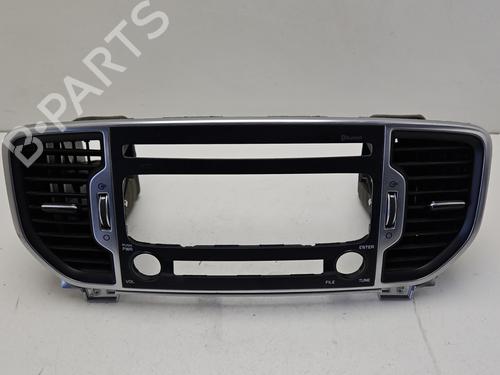 Used Air vent KIA SPORTAGE IV (QL, QLE) 1.7 CRDi (141 hp) 30855376