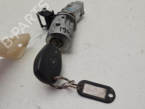 Conmutador de arranque RENAULT KANGOO / GRAND KANGOO II (KW0/1_) 1.5 dCi 90 (KW05, KW08, KW0G, KW11) (90 hp) 31370261