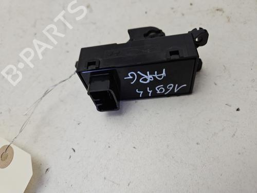 Left rear window switch HYUNDAI i30 Estate (GD) 1.6 GDI | BP33708123I29 - Image 3