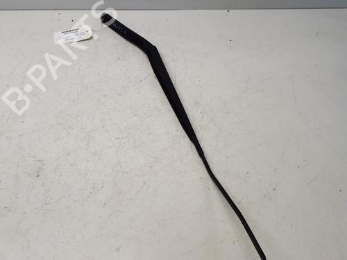 Used Front windshield wiper arm RENAULT CLIO IV (BH_) 1.5 dCi 90 (90 hp) 29364205