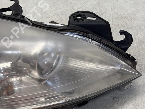 Right headlight PEUGEOT 5008 (0U_, 0E_) 1.6 HDi | BP29362245C29 