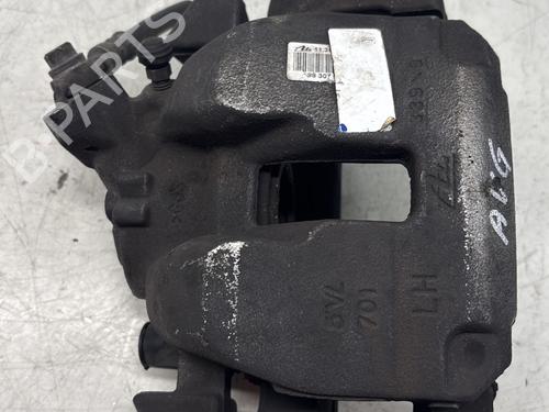 Used Left front brake caliper Left front brake caliper PEUGEOT 5008 II (MC_, MJ_, MR_, M4_) 1.5 BlueHDi 130 (MCYHZJ, MCYHZR, MCYHZX) (131 hp) 29363882 29363882