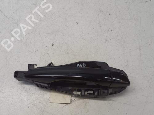 Used Front right exterior door handle PEUGEOT 5008 II (MC_, MJ_, MR_, M4_) 1.5 BlueHDi 130 (MCYHZJ, MCYHZR, MCYHZX) (131 hp) 29363886