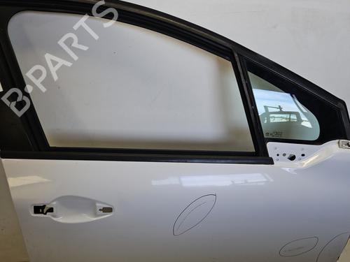 Used Right front door PEUGEOT 208 I (CA_, CC_) 1.6 HDi (92 hp) 31601859