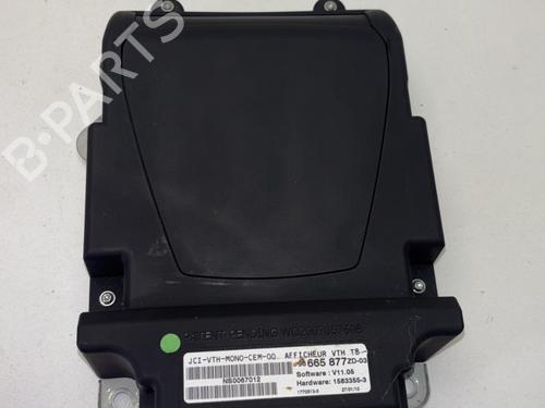 Used Display monitor PEUGEOT 5008 (0U_, 0E_) 1.6 HDi (110 hp) 29361570