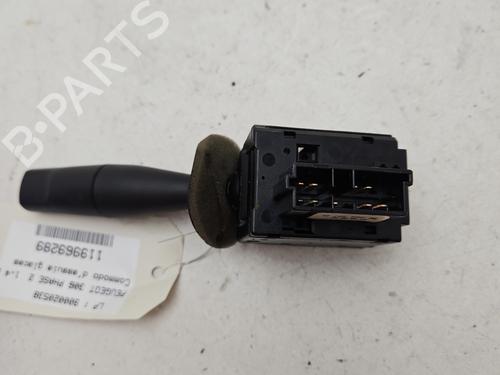 Used Steering column stalk Steering column stalk PEUGEOT 306 Hatchback (7A, 7C, N3, N5) 1.4 (75 hp) 32272931 32272931