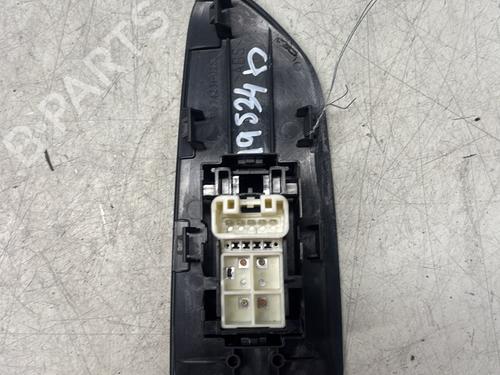 Used Right front window switch Right front window switch TOYOTA AURIS (_E15_) 1.4 D-4D (NDE150_, NDE150R) (90 hp) 29362024 29362024