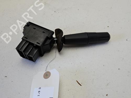 Used Switch Switch PEUGEOT 306 Hatchback (7A, 7C, N3, N5) 1.9 D (69 hp) 33961506 33961506