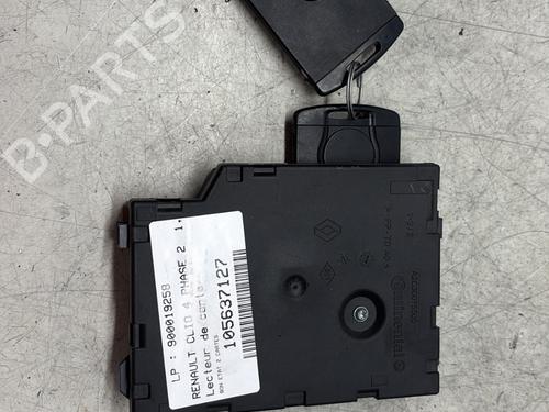 card-reader-renault-clio-iv-bh_-2012-2013-2014-2015-2016-2017-2018-2019-2020-2021-29365872 main image
