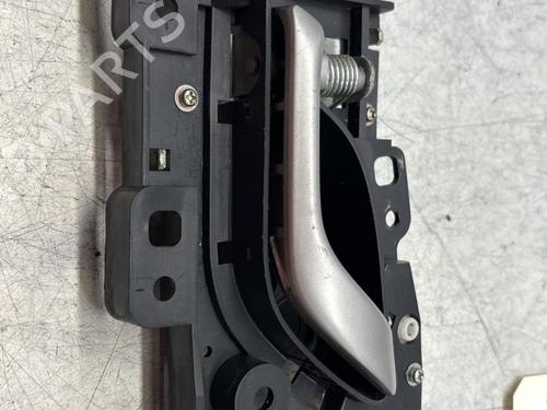 Used Front left interior door handle Front left interior door handle HONDA CIVIC VIII Hatchback (FN, FK) 2.2 CTDi (FK3) (140 hp) 29367075 29367075