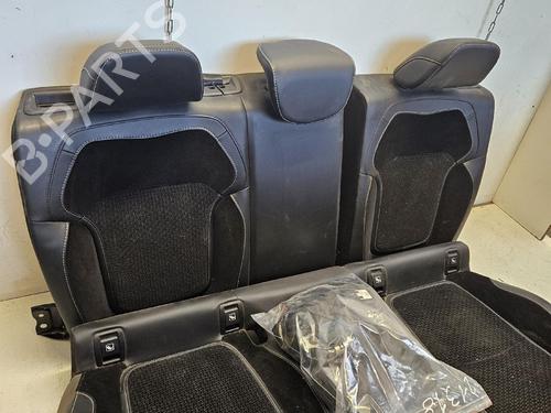Stol bak Stol bak RENAULT MEGANE IV Hatchback (B9A/M/N_) 1.6 dCi 130 (B9A4) (130 hp) 39690532 39690532