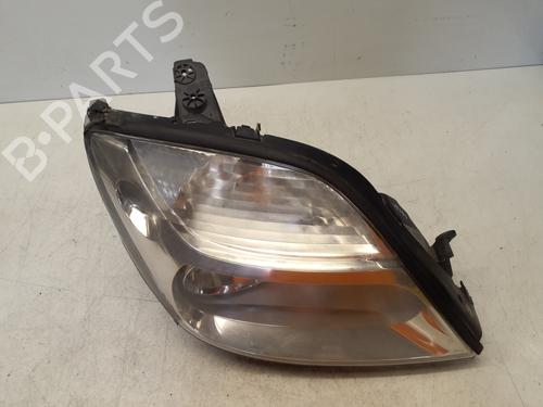Right headlight RENAULT SCÉNIC I MPV (JA0/1_, FA0_) 1.9 dCi (JA05, JA1F) | BP29365734C29 